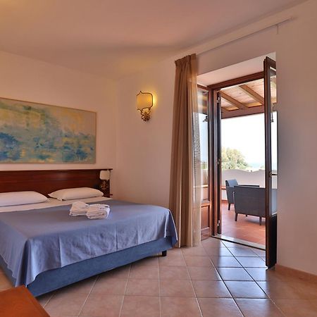 Hotel Villa Cute - Hvc Lipari  Buitenkant foto