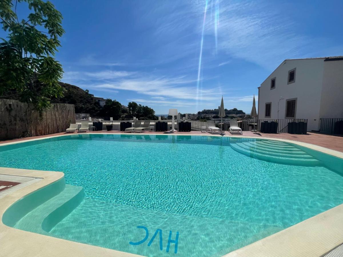 Hotel Villa Cute - Hvc Lipari  Buitenkant foto