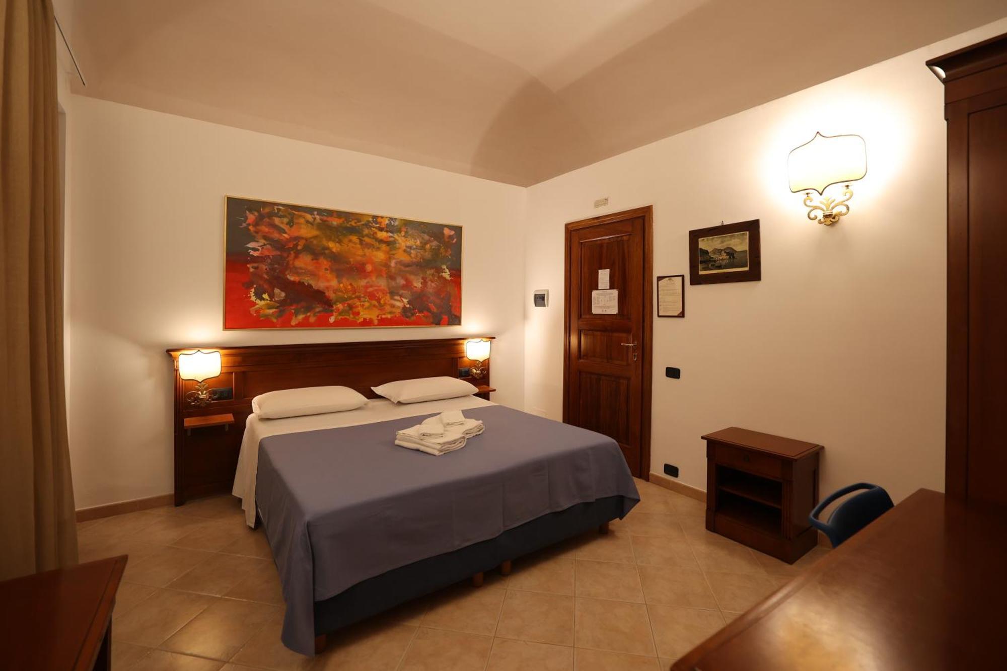 Hotel Villa Cute - Hvc Lipari  Buitenkant foto