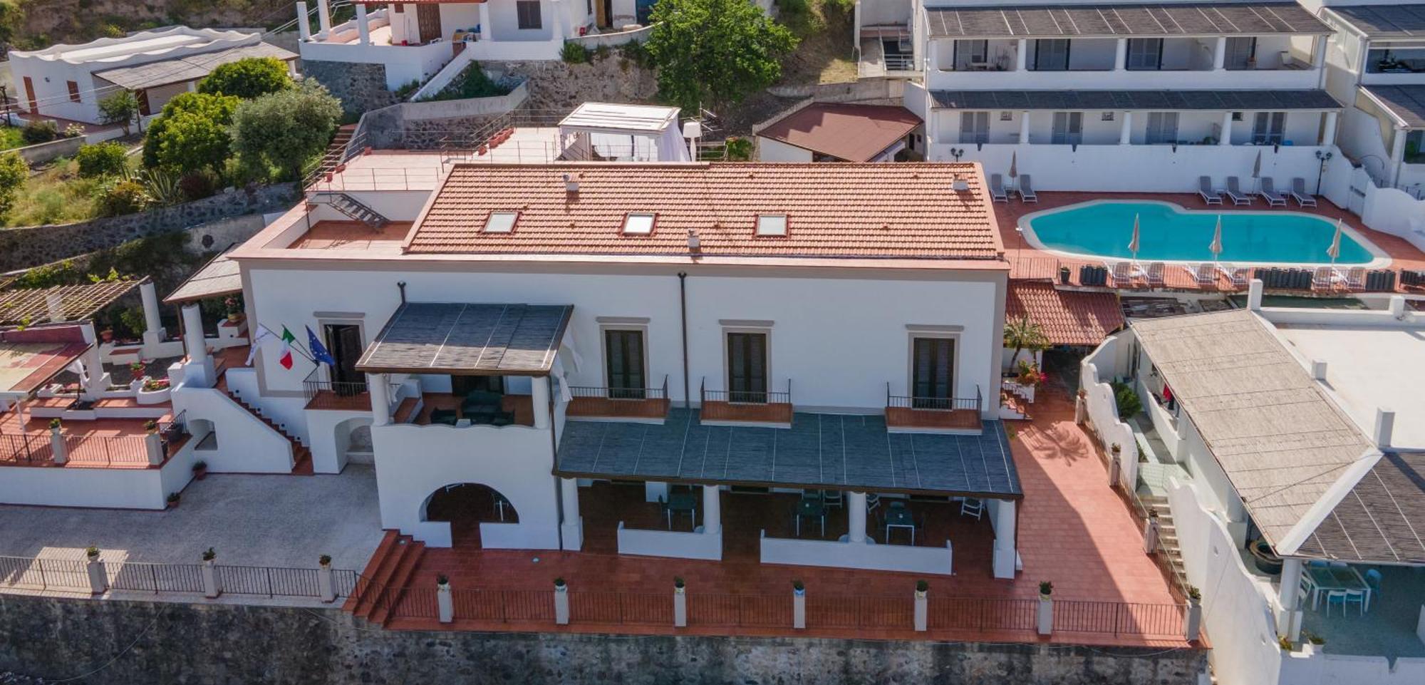 Hotel Villa Cute - Hvc Lipari  Buitenkant foto
