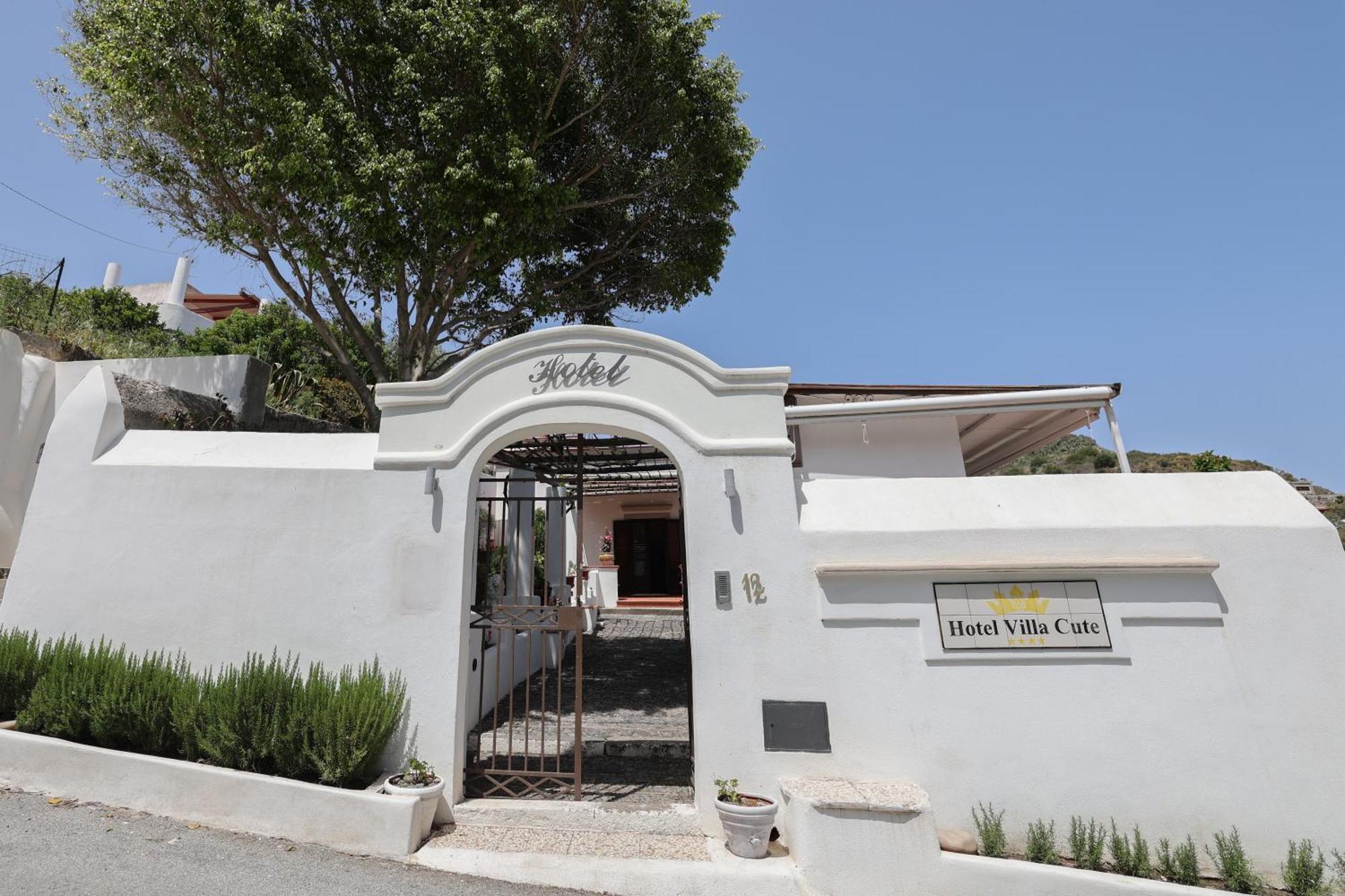 Hotel Villa Cute - Hvc Lipari  Buitenkant foto